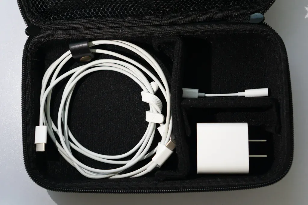 gadget-pouch-standard-products