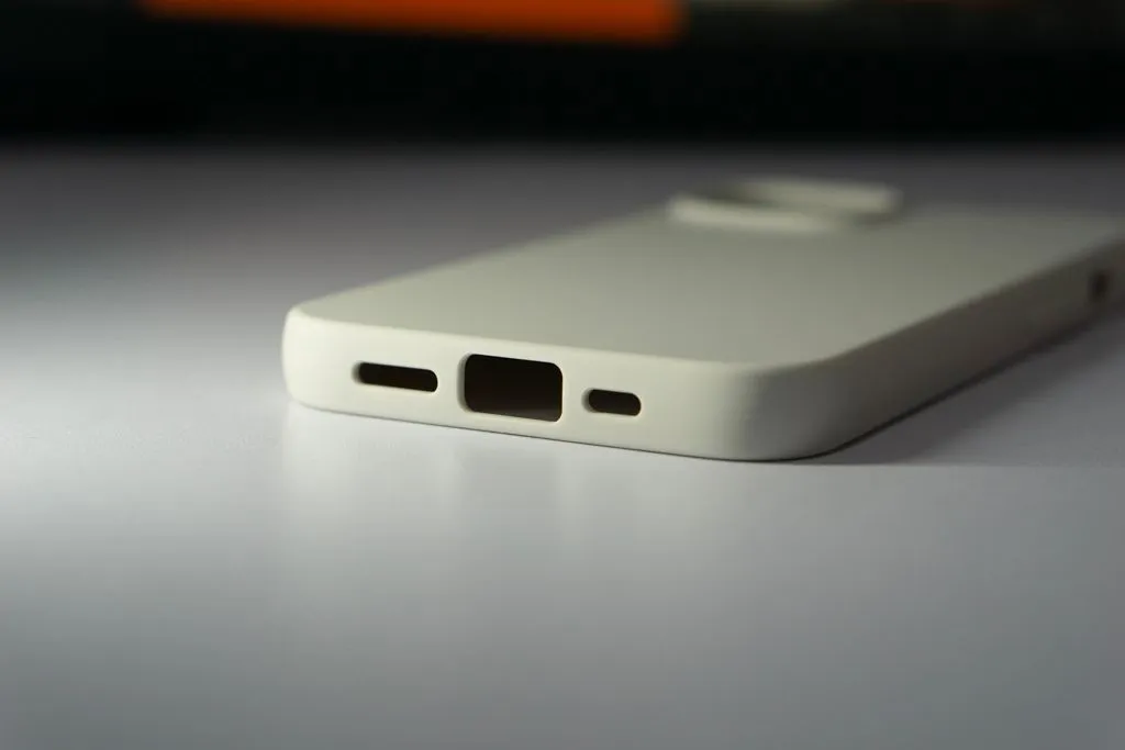 iphone14-case-by-muji