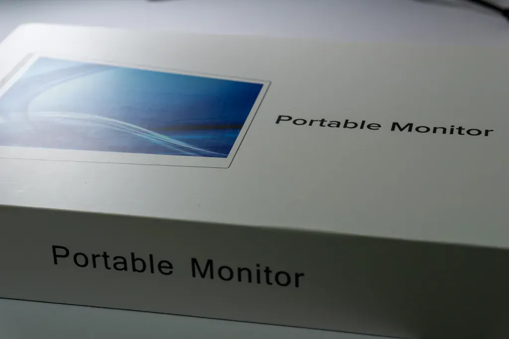 UPERFECT 4Kモバイルモニター