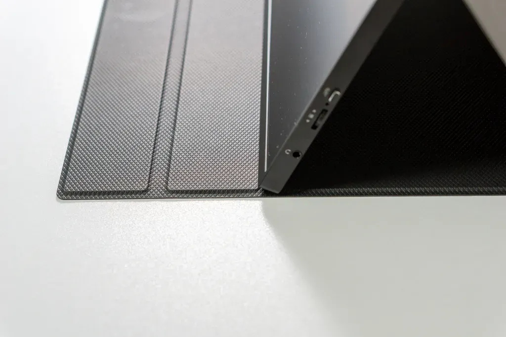 UPERFECT 4Kモバイルモニター